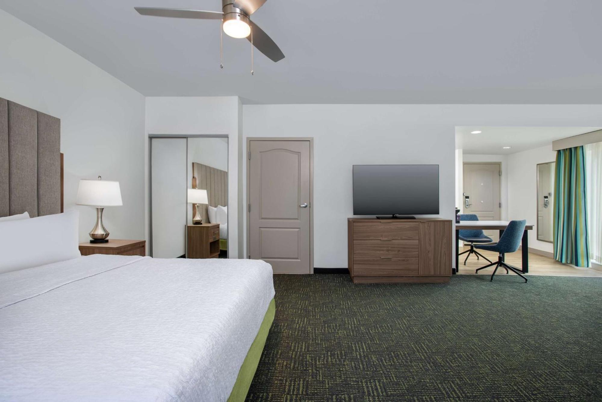 โฮมวู้ด สวีท บาย ฮิลตัน เดวิดสัน Hotel Davidson ภายนอก รูปภาพ