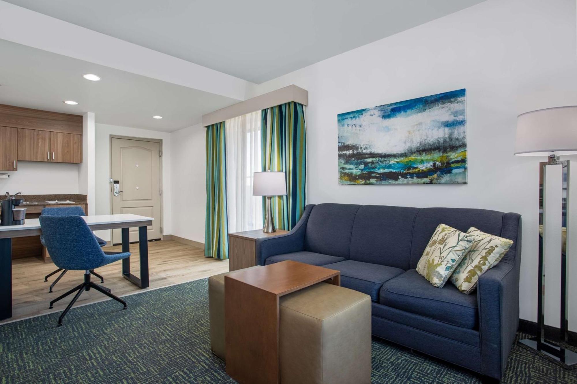 โฮมวู้ด สวีท บาย ฮิลตัน เดวิดสัน Hotel Davidson ภายนอก รูปภาพ